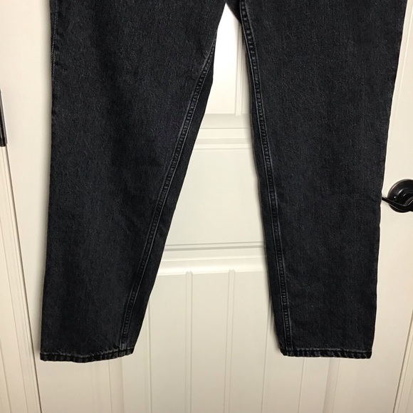 NWOT Everlane The Curvy 90’s Cheeky Straight Jean in Washed Black Size 30. - Picture 5 of 12